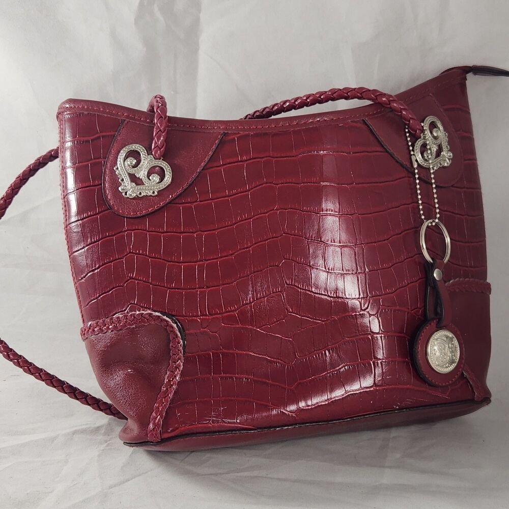 Bueno Red Crocodile Embossed Faux Leather Shoulder Bag Purse Y2K Heart Hardware